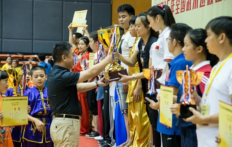 2016��ȫ��������У԰�Ե㵥λ�ɹ�չʾ����������̫�ֳɹ�����